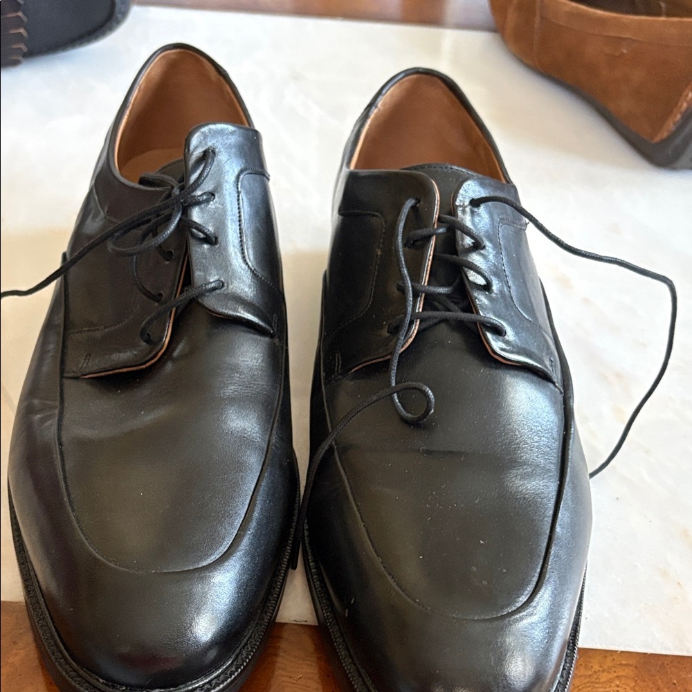 Cole Haan Black Leather Oxfords